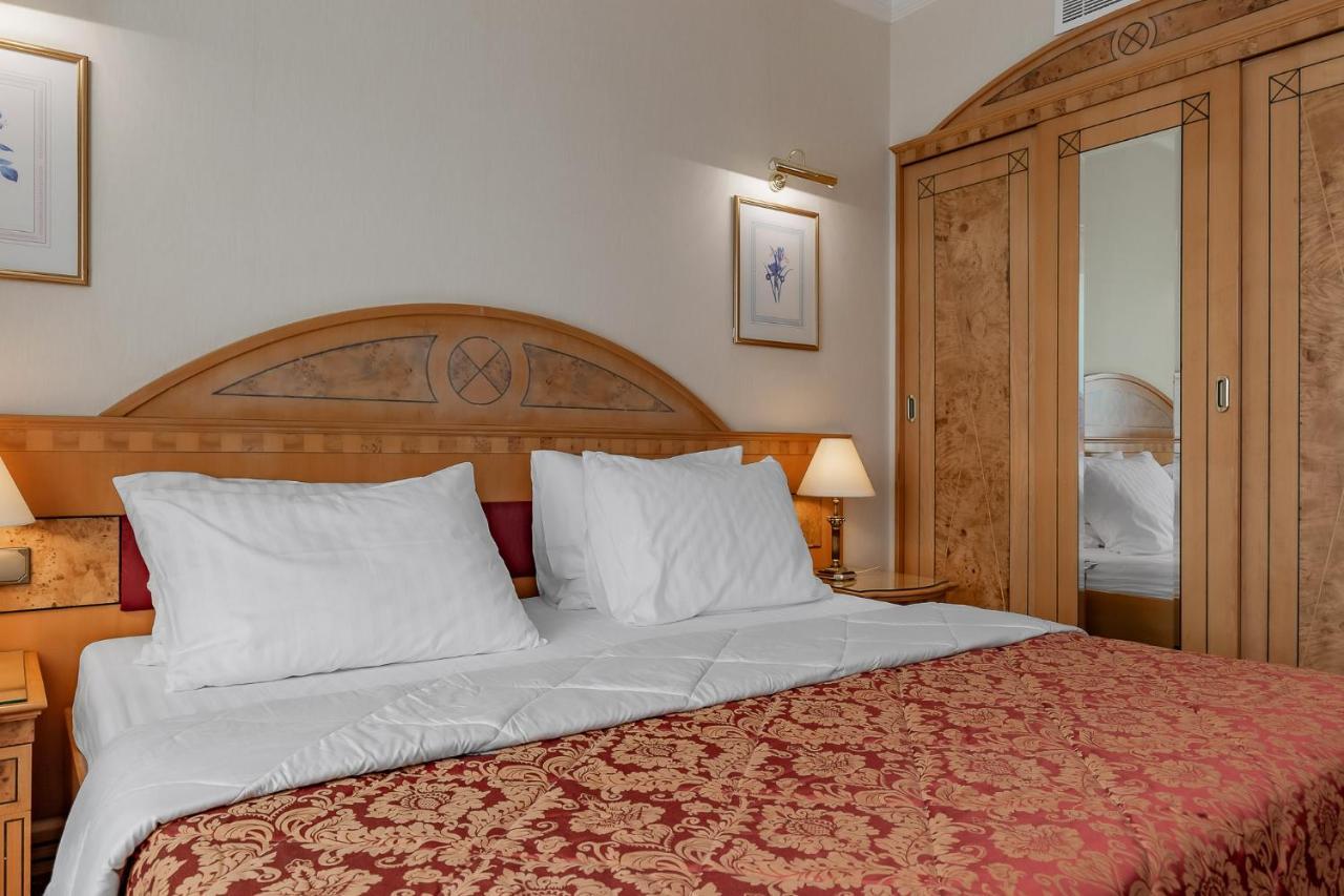 Natsionalny Hotel Kyiv