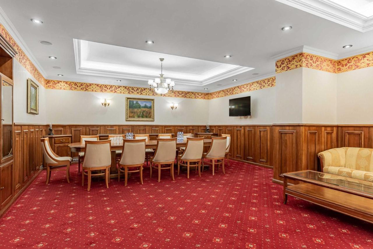 Hotel Natsionalny Kyiv