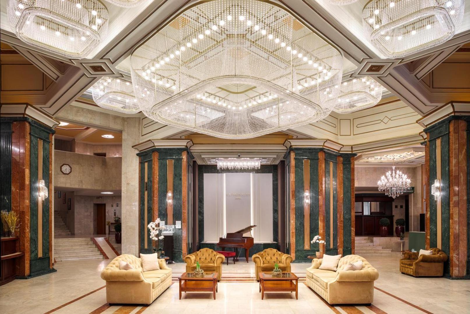 Natsionalny Hotel 4*