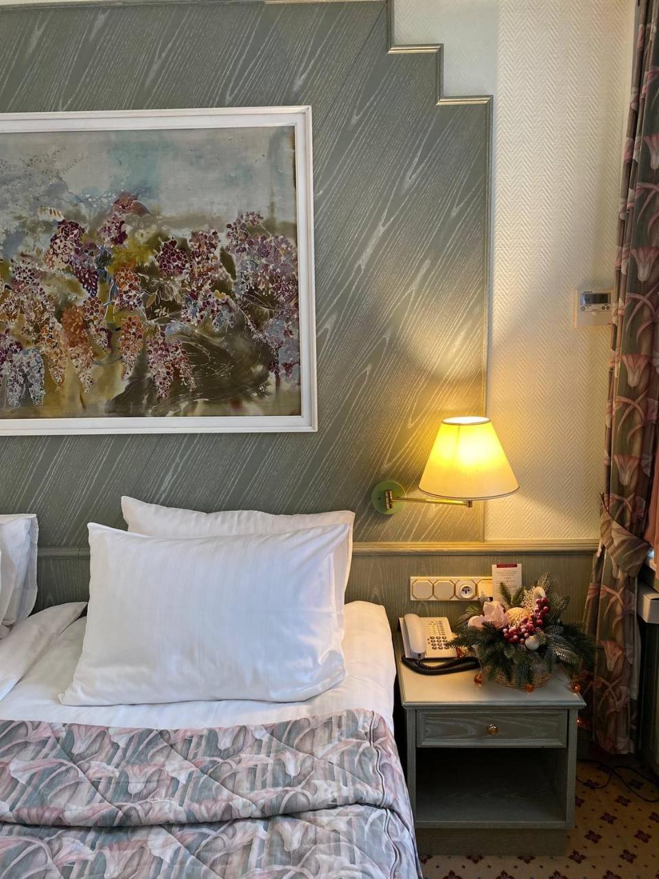 Natsionalny Hotel