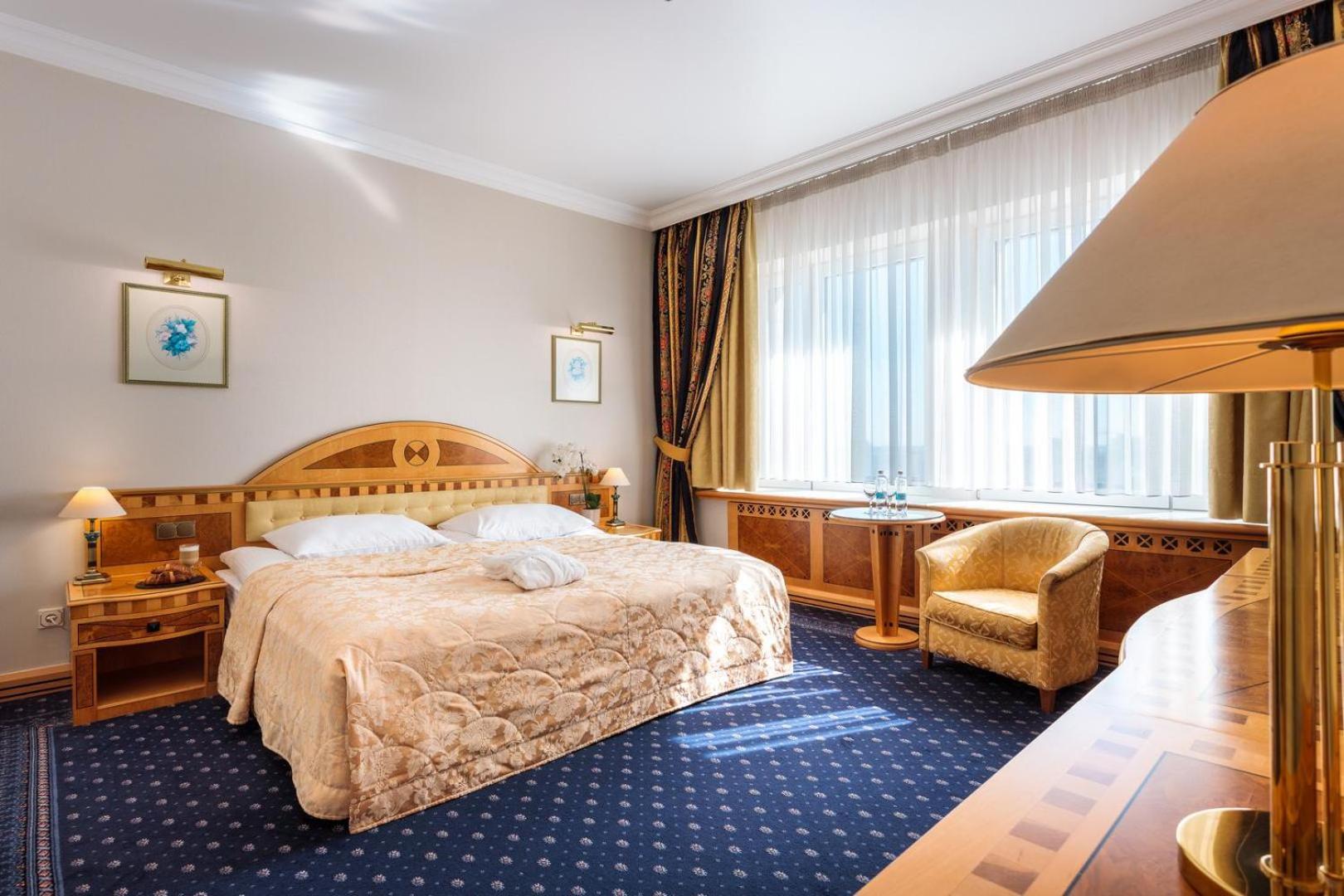 Natsionalny Hotel Kyiv