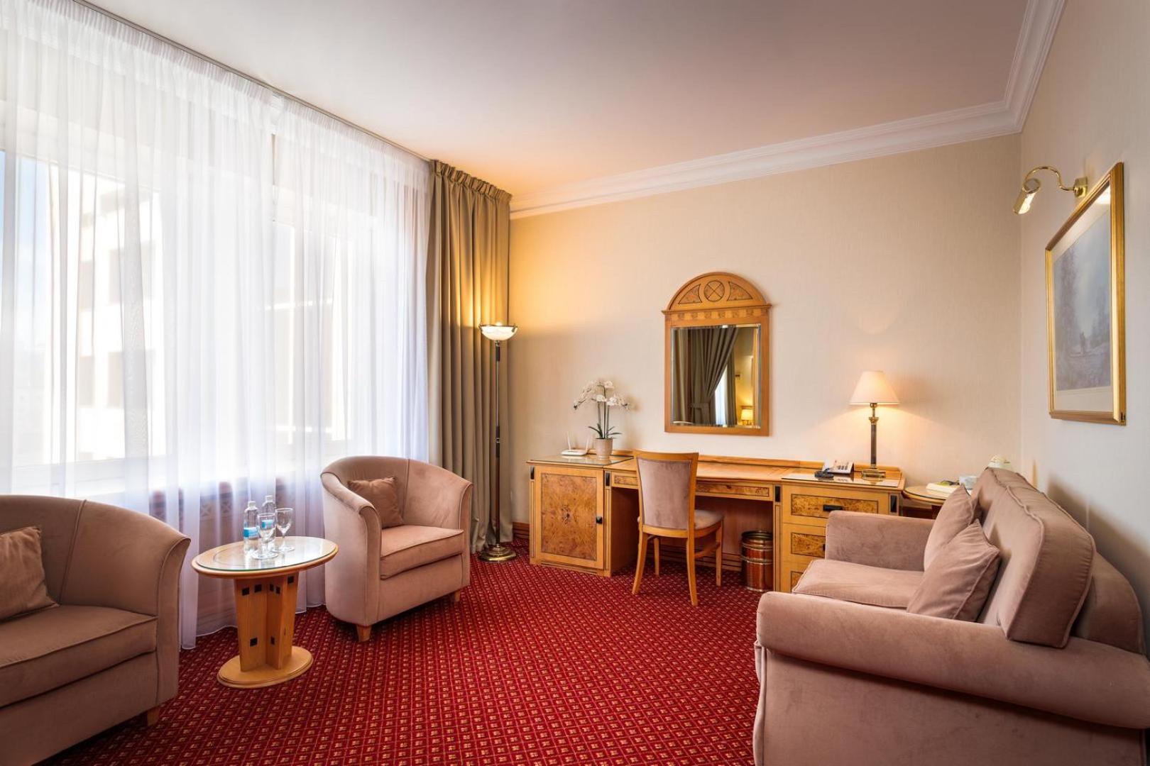 Hotel Natsionalny Kyiv