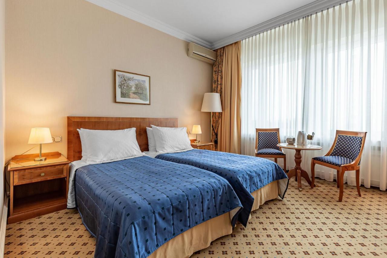 Natsionalny 4* Kyiv
