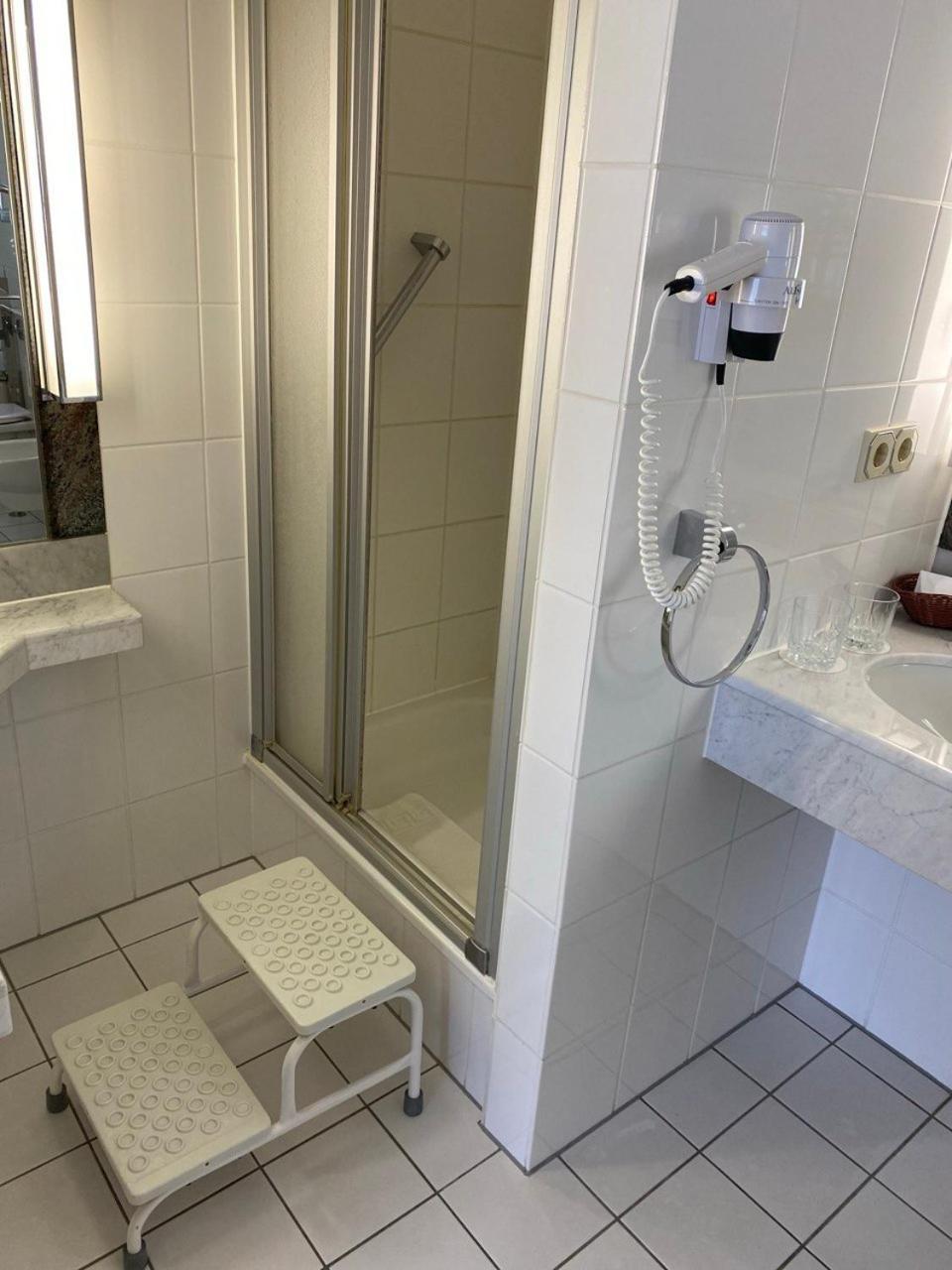 Natsionalny Hotel 4*